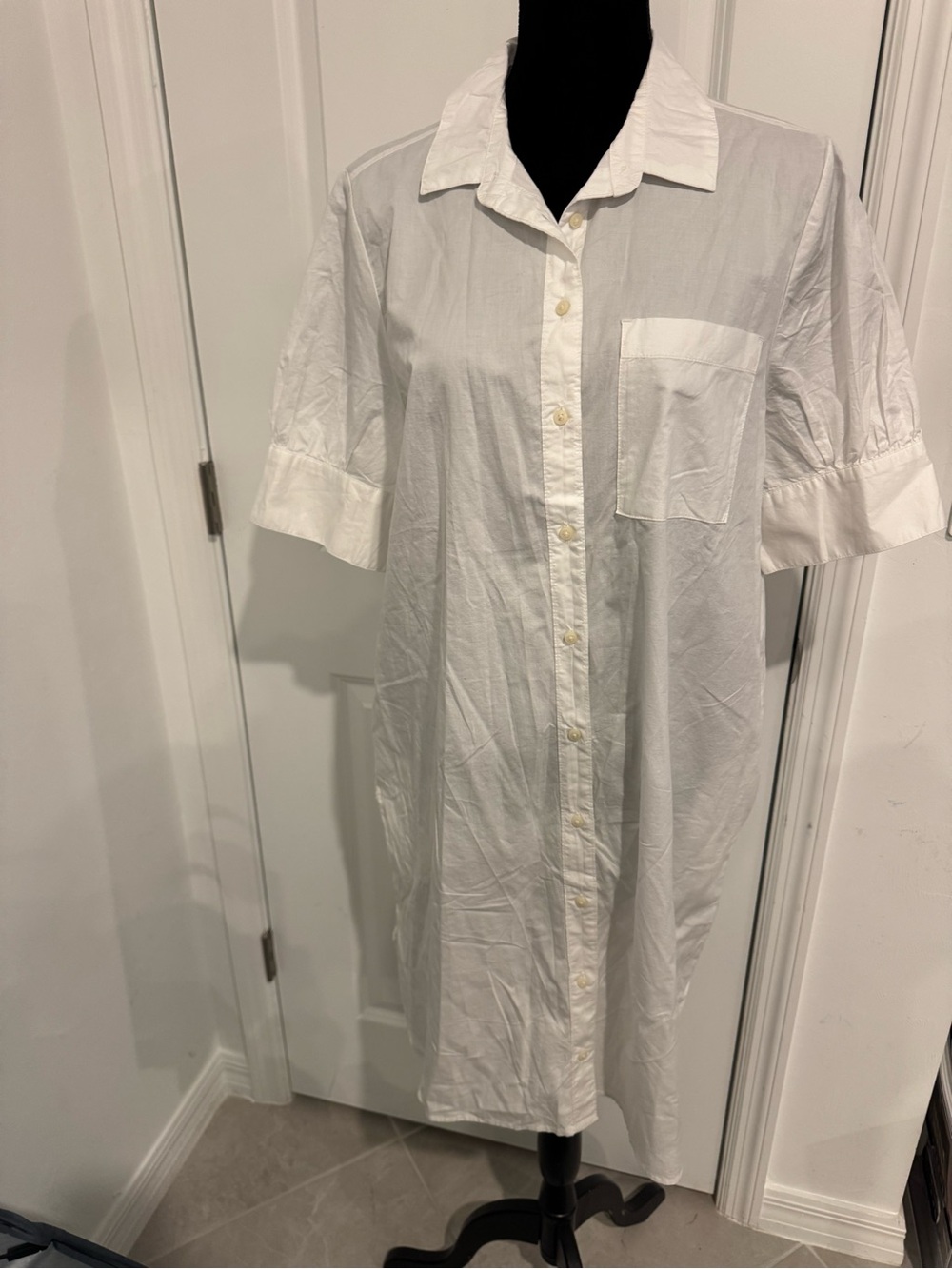 Old Navy White Button-Up Shirt Dress